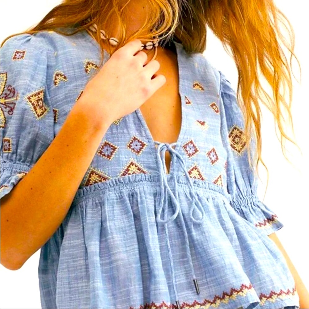 Free People Chambray Puff Sleeve Crop Tallulah Embroidered Blouse Size XL - Picture 1 of 8